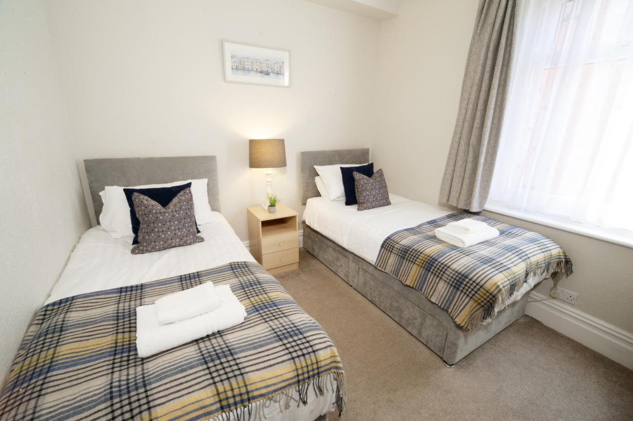 Apartamento Mode - The Old School House Lytham St Annes Exterior foto